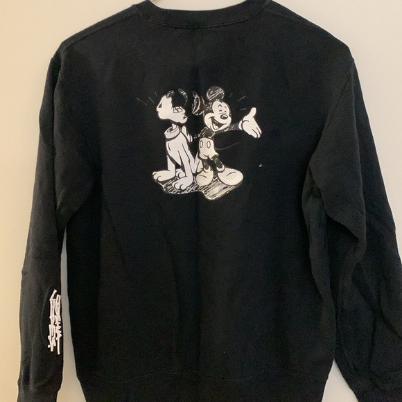 Uniqlo X Joshua Vides Mickey Crewneck Pullover - Picture 3 of 9